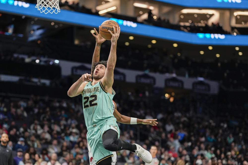 场的攻势往 场的攻势往