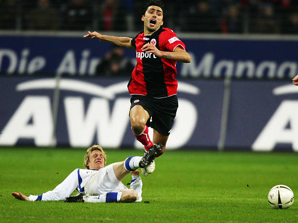 是因为中场 是因为中场